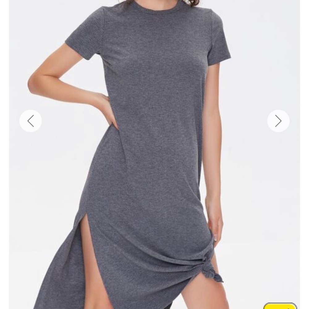 Short-sleeve knit maxi knotted dress